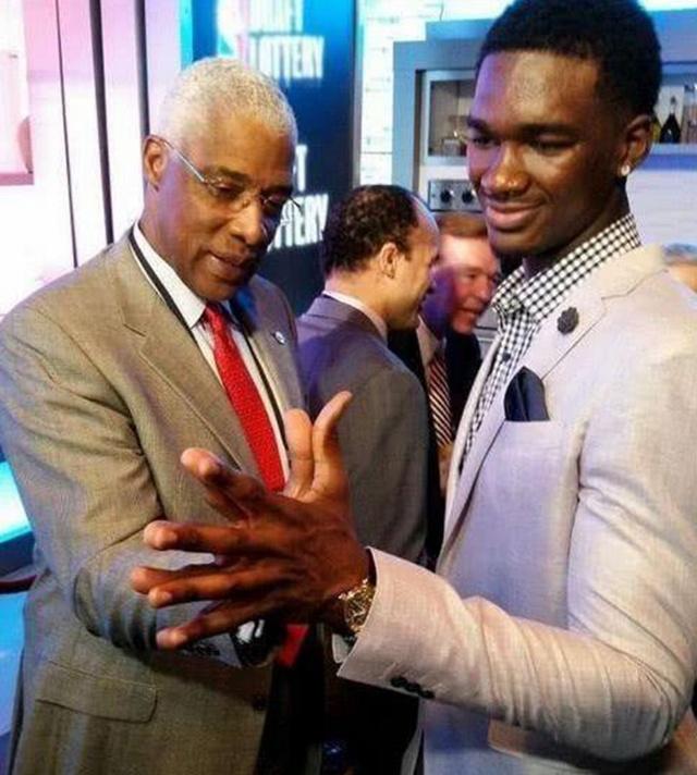 亚特兰大vs佛罗伦萨：卢克曼、斯卡马卡首发，德赫亚、莫伊塞-基恩出战（亚特兰大迎战佛罗伦萨：卢克曼、斯卡马卡首发，德赫亚与莫伊塞-基恩登场）