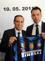 一场5-3逆转，让巴萨甩开2大争冠对手！创造历史：加冕西甲第3队（5-3翻盘之夜，巴萨甩开两大争冠劲敌！载入史册：加冕西甲第三队）