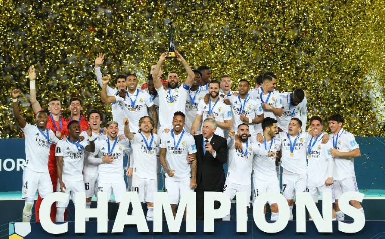 FIFA女足最新排名：中国女足下降一位至世界第17，亚洲第四（FIFA女足排名更新：中国队降至世界第17，位列亚洲第4）