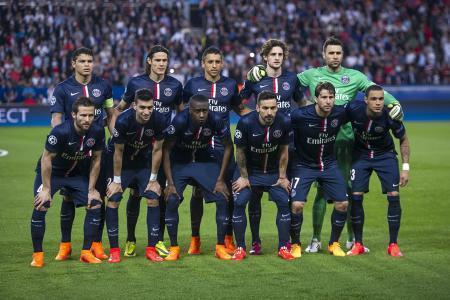 再起风波，内马尔：向教练致歉？又是哪个狗屎记者编造的谎言（风波再起：内马尔否认向教练道歉传闻，痛批记者造谣）