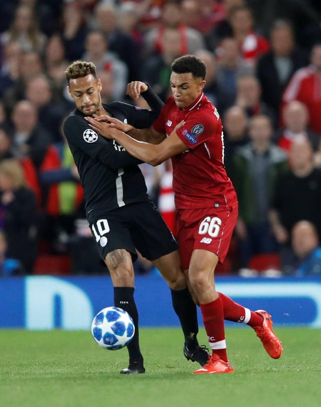 拜仁连续19场德甲主场进球2+，上一次没做到正是对阵勒沃库森（拜仁德甲主场19连场至少2球，上次例外恰逢勒沃库森）