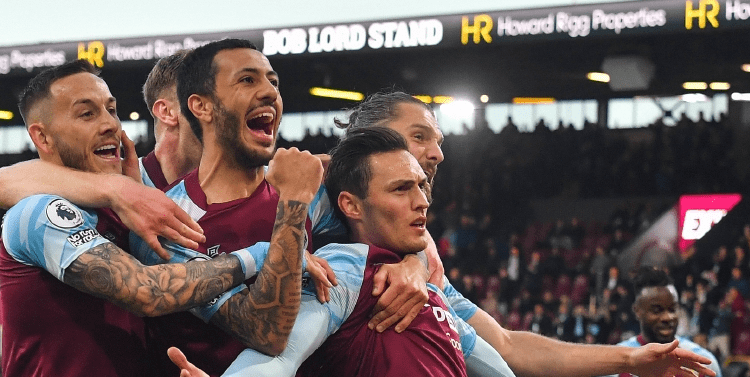 今天不累！哈登上半场7投3中&三分5中2 拿到10分5助攻&正负值+16（哈登半场轻松发挥：7投3中、三分5中2，砍下10分5助攻，正负值+16）